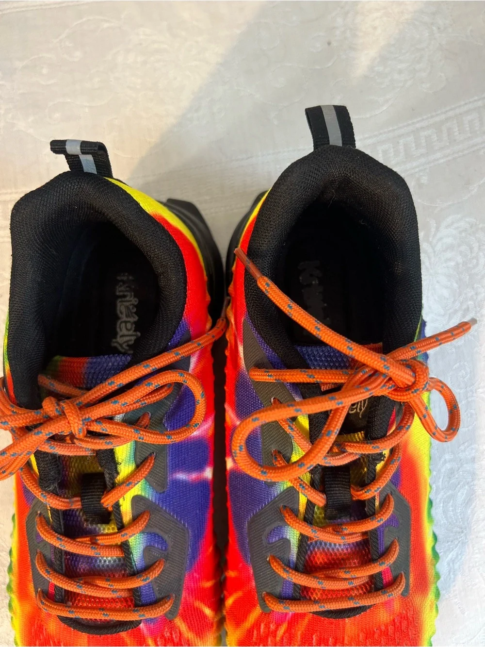 Kricely Men’s Sneakers Running Walking Hiking Shoes Tie Dye Lace Up US 7